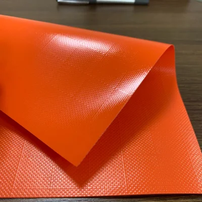 주황색 색깔 방수 UV 저항하는 방연제 트럭 덮개 천막 부대를 위한 내화성 코팅된 박판으로 만들어진 방수포 롤 PVC 방수포